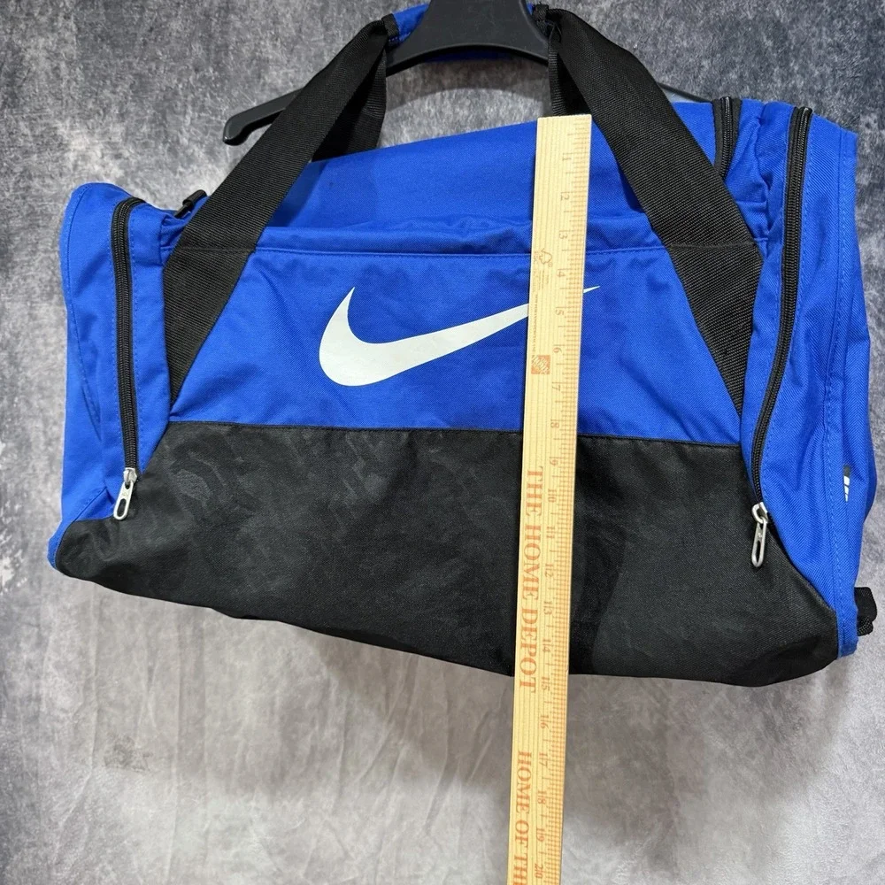 Nike Brasilia Duffel Bag Medium Royal Blue Black Gym Travel Train Sports